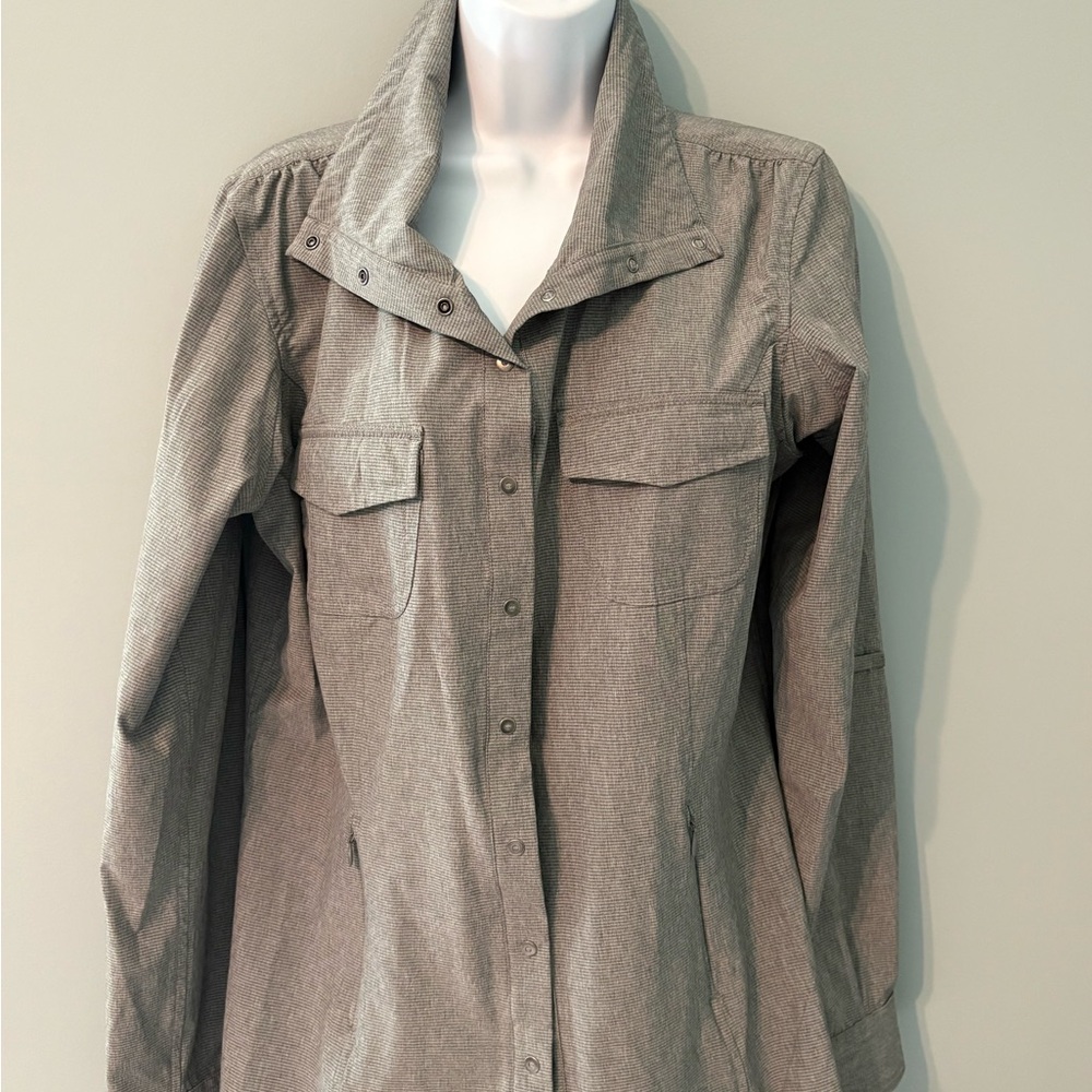 Duluth Trading Co Women's Gray Utility Jacket